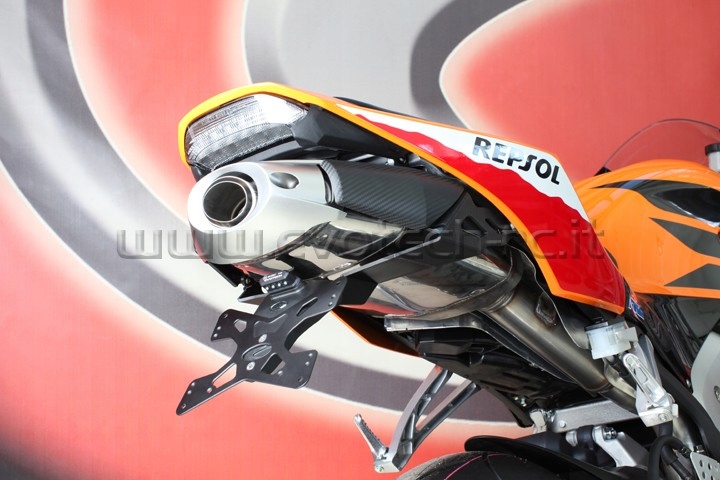 EVOTECH RC PANEL MOUNT HONDA CBR 600RR 13-16