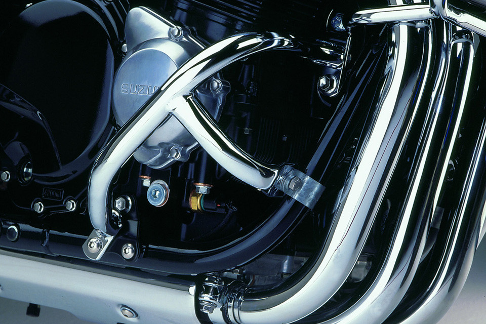 Fehling nárazníky pre Suzuki GSX 1400 01-06.