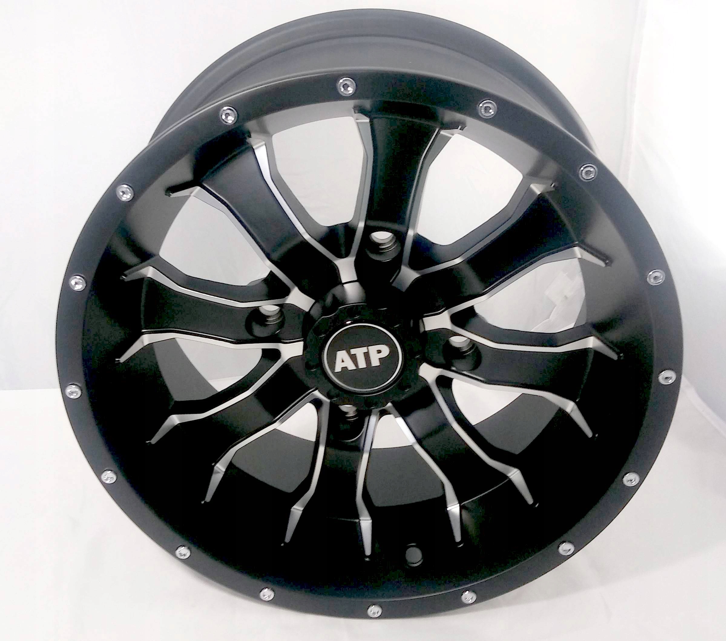 Hliníkový disk ATP AR638 14x7 4 + 3 4/136 Can-am