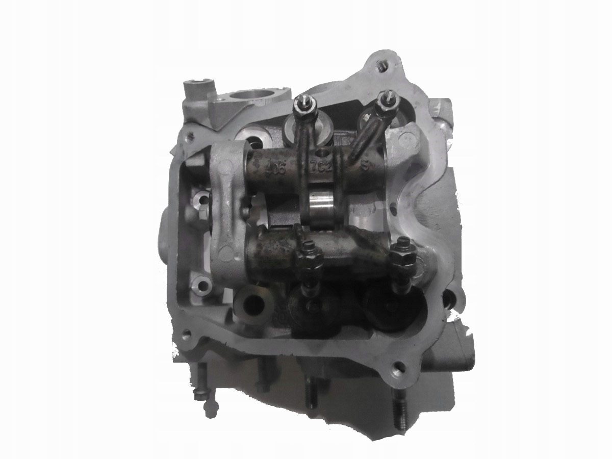 VYDÁVAJTE CAN-AM 650 800 1000