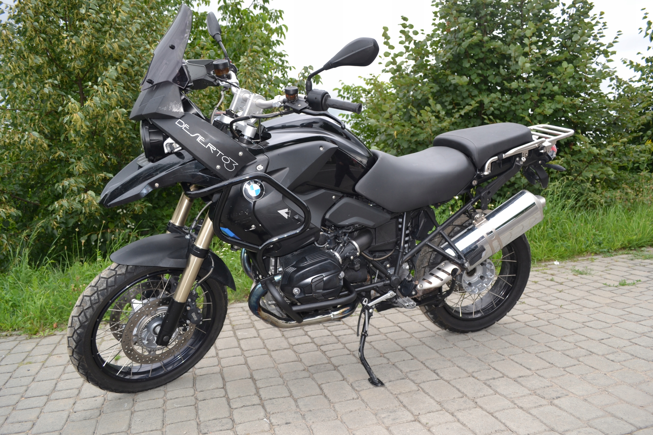 HORNÁ + SPODNÁ ZÁVAZKA BMW R 1200 GS LESK ČIERNY