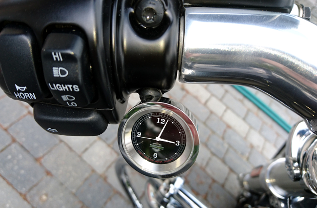 HODINY HARLEY DAVIDSON V-ROD ČIERNE DIGITÁLNE HD