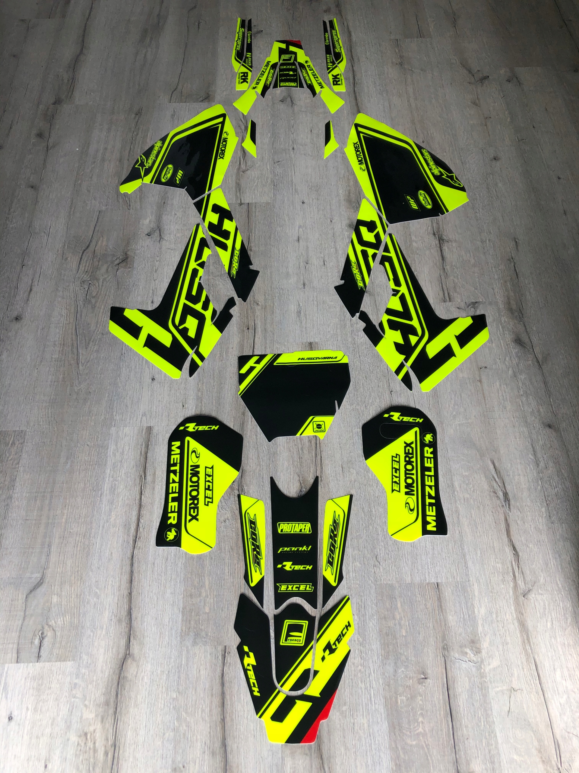 Dyha HUSQVARNA TC FC 16-18 FLUO CORE CUBAMOTO