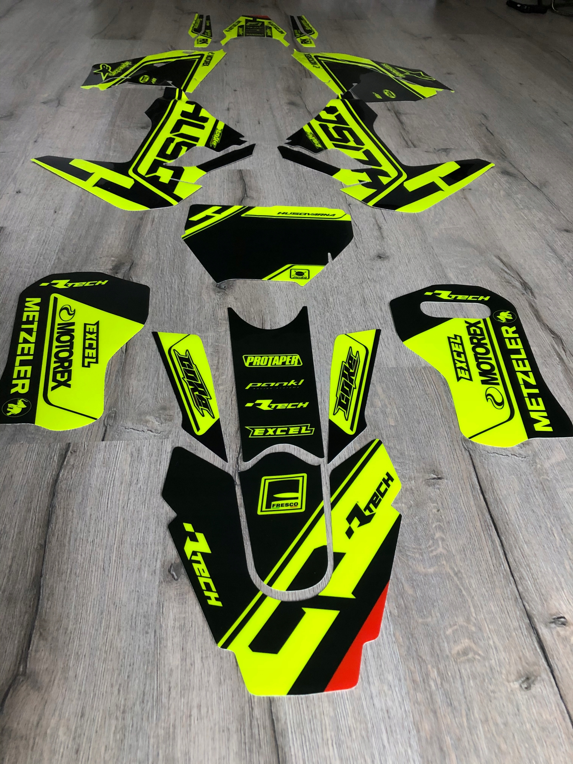 Dyha HUSQVARNA TC FC 19-21 FLUO CORE CUBAMOTO