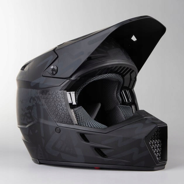 PRILBA CROSS LLEATT GPX 3.5 V19.3 ČIERNA M + OKULIARE