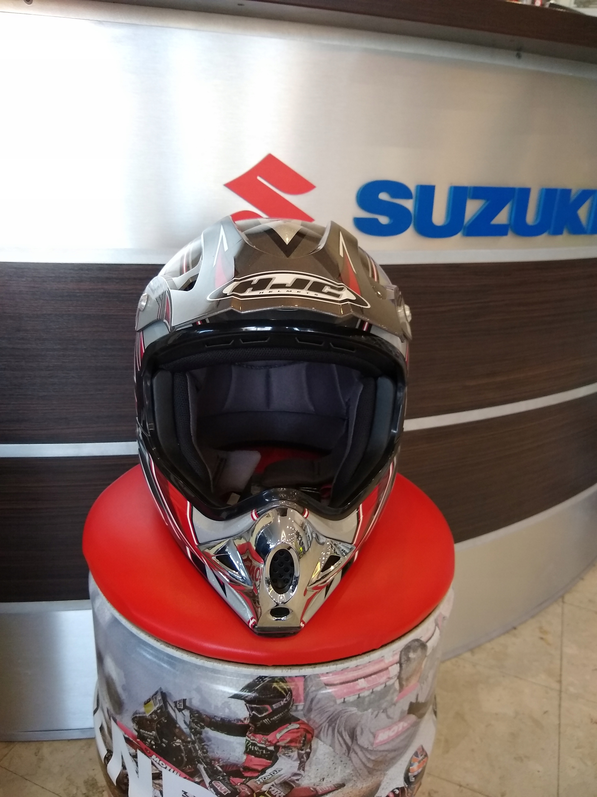 HJC CL-X4E PRIEMERNÁ PRILBA VEĽKOSTI XL