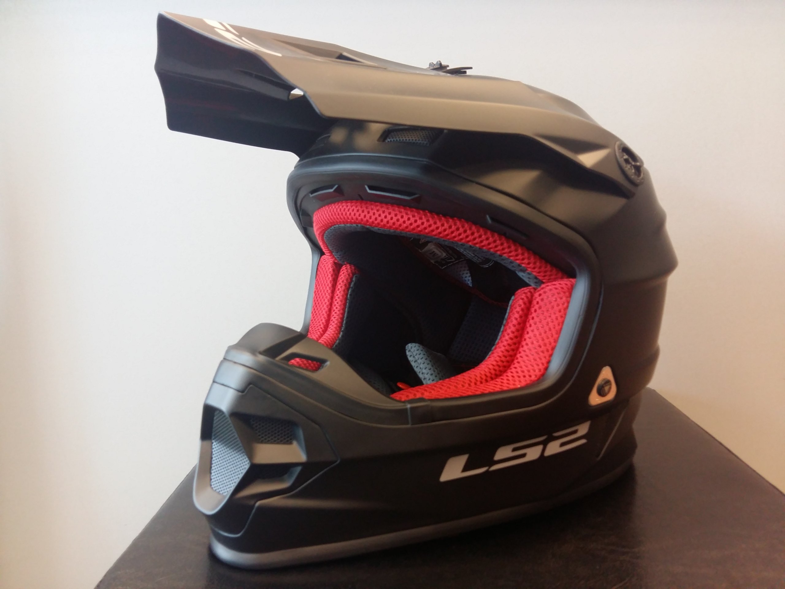 PRILBA CROSS ENDURO LS2 MX456 MATNÁ BLAC MOTOCYKLOVÁ