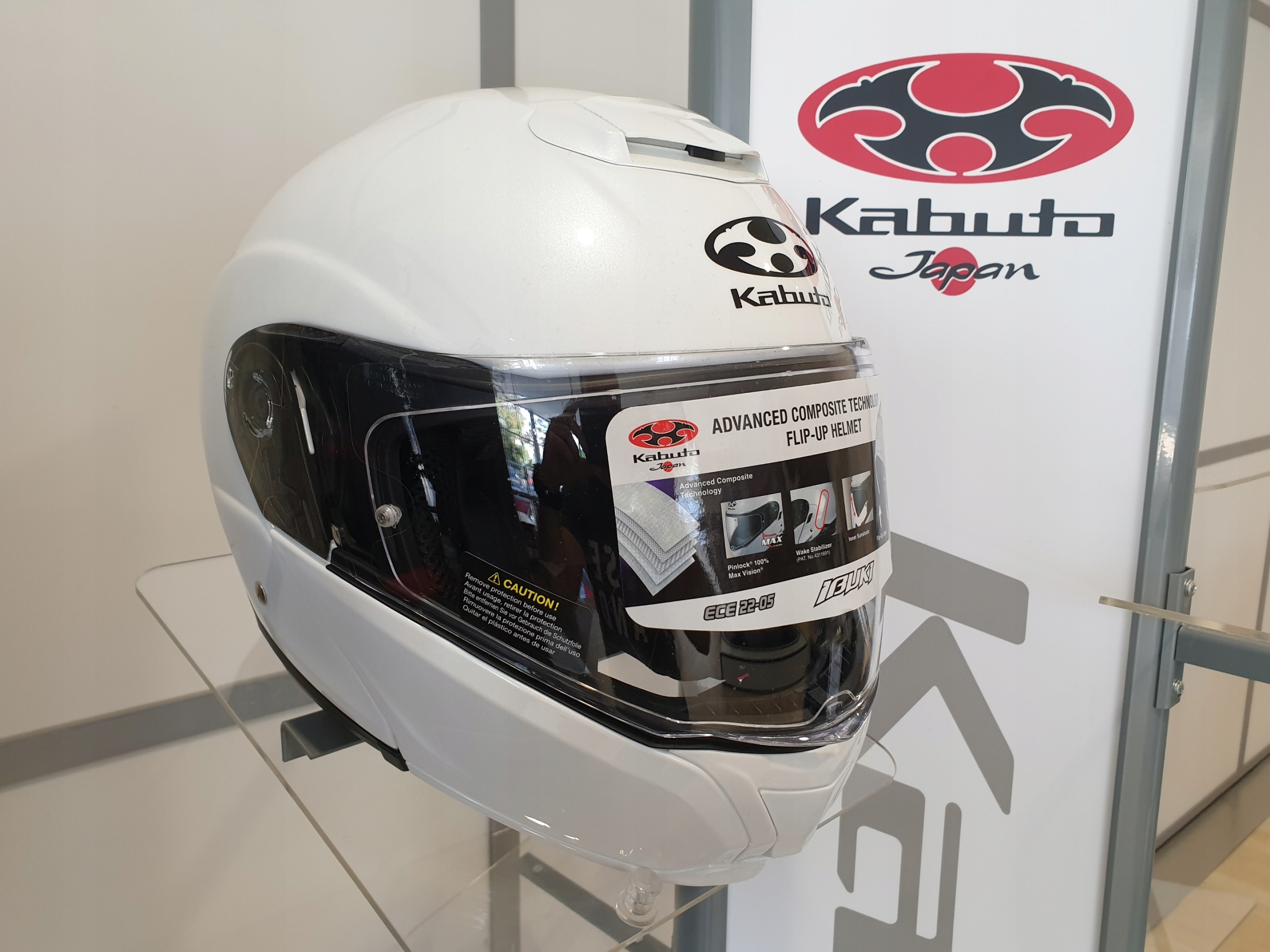 Prilba KABUTO IBUKI Solid Pearl White - S