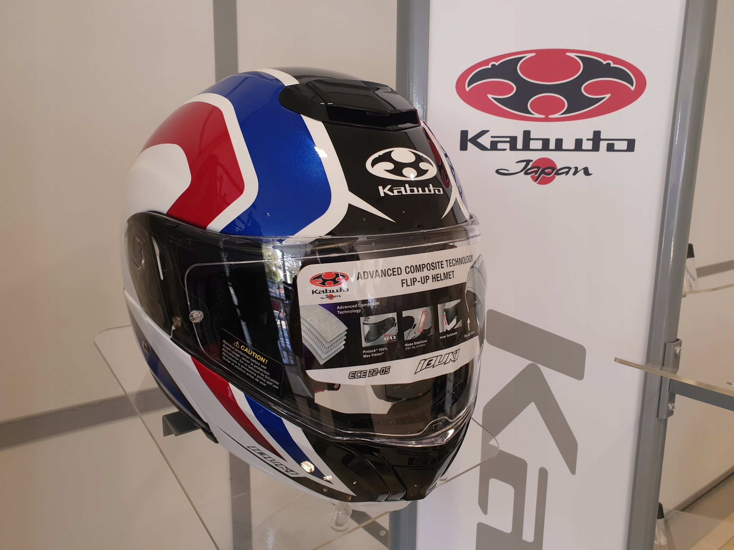 Prilba KABUTO IBUKI WBR Stripe - L.