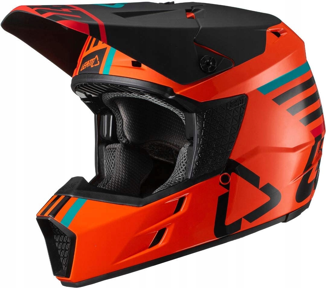 PRILBA LEATT MODEL GPX 3,5 V19.2 VEĽKOSŤ S