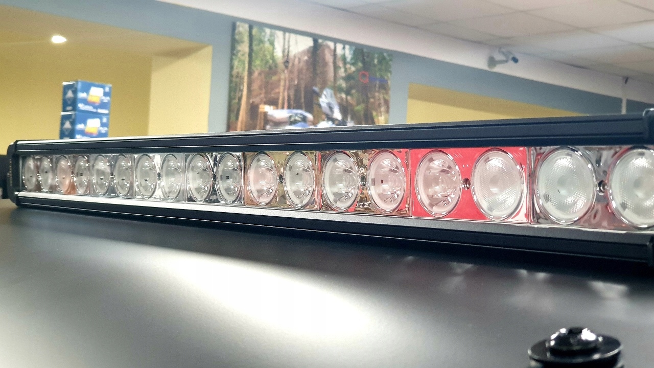 Kombinované 180 W RZR Maveric Genaral LED žiarovka