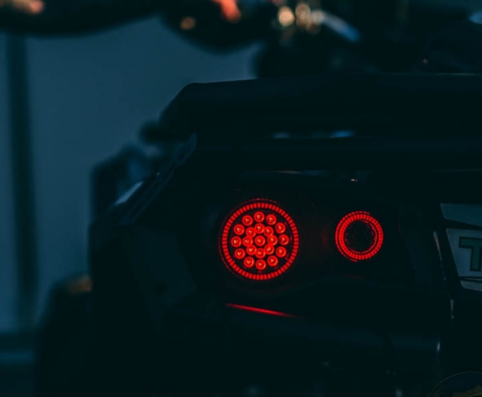 LED žiarovky RJWC neutrínové zadné Can-am Outlander G2