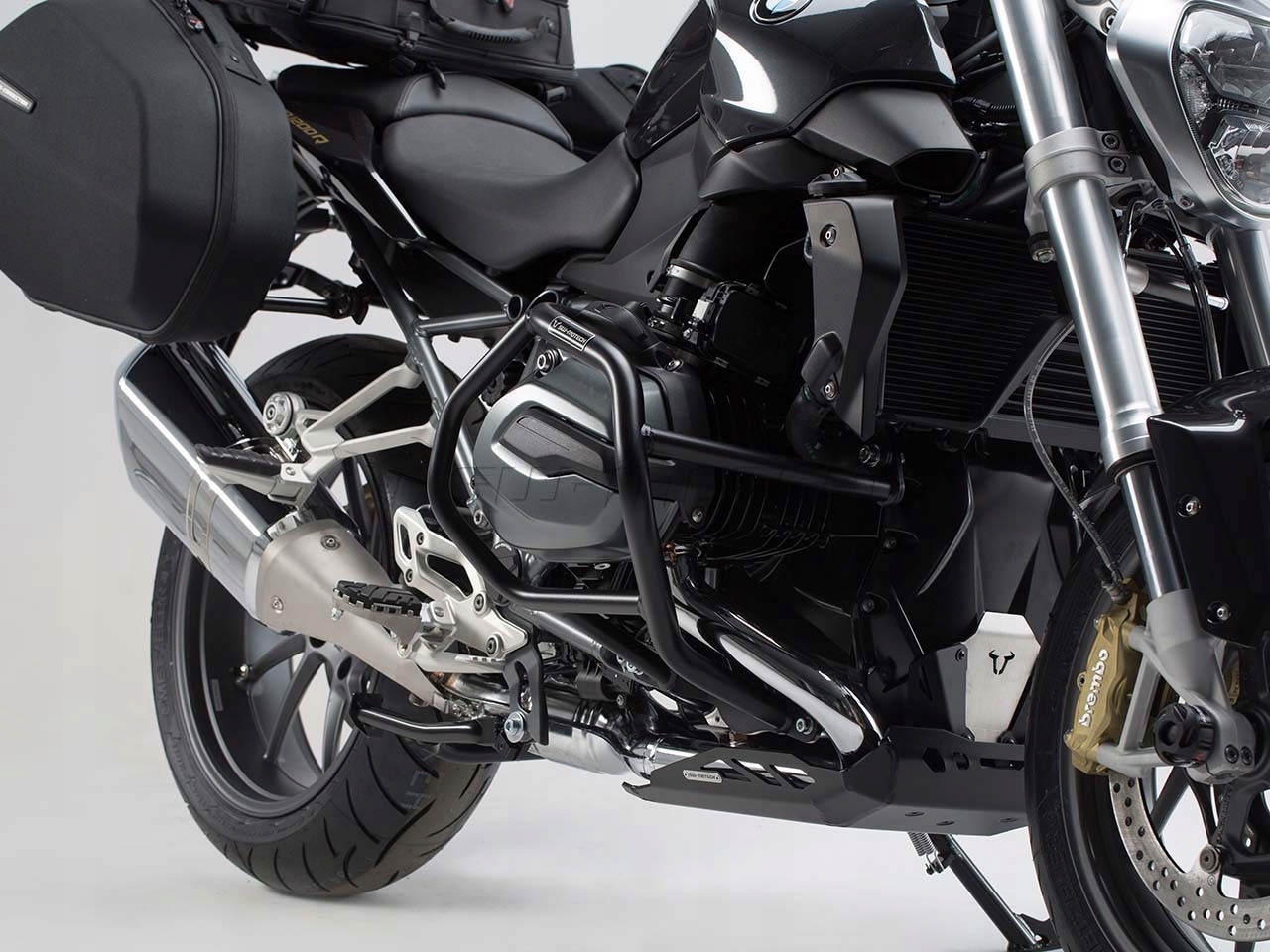 MB: Padacie rámy Sw-Motech BMW R 1200 R / RS [15-]