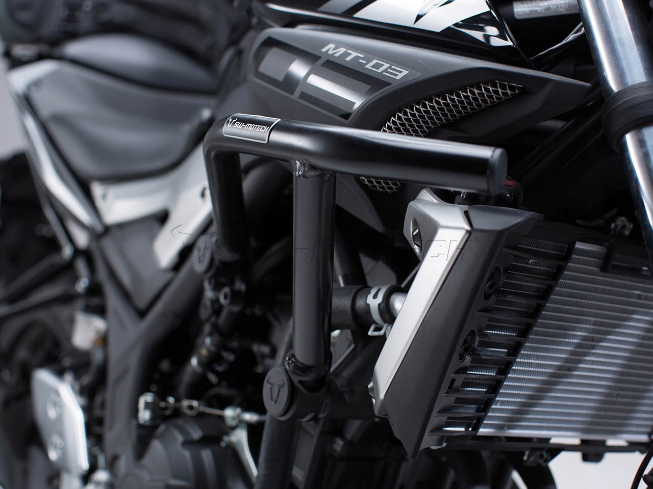 MB: Padacie tyče ABS Sw-Motech Yamaha MT-03 [16-]