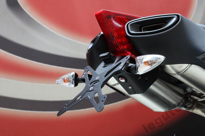 NAMONTUJTE EVOTECH APRILIA DORSODURO 750 1200