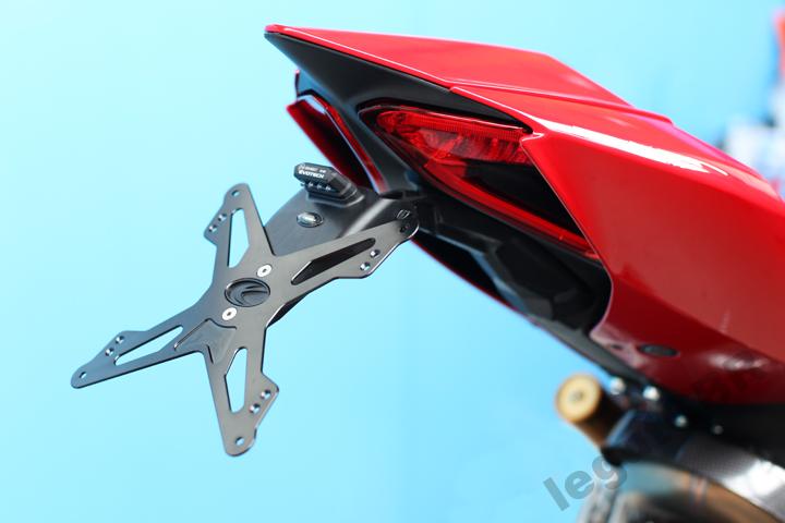 FASTENING EVOTECH DUCATI PANIGALE 1199 899