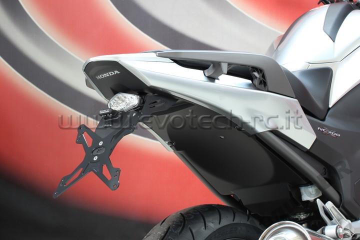 UPEVNENIE PANELU EVOTECH HONDA INTEGRA NC 700 X