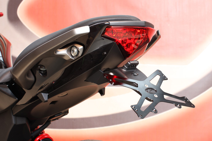 MONTÁŽ NA DOSKU EVOTECH KAWASAKI ER-RN 2012-2014