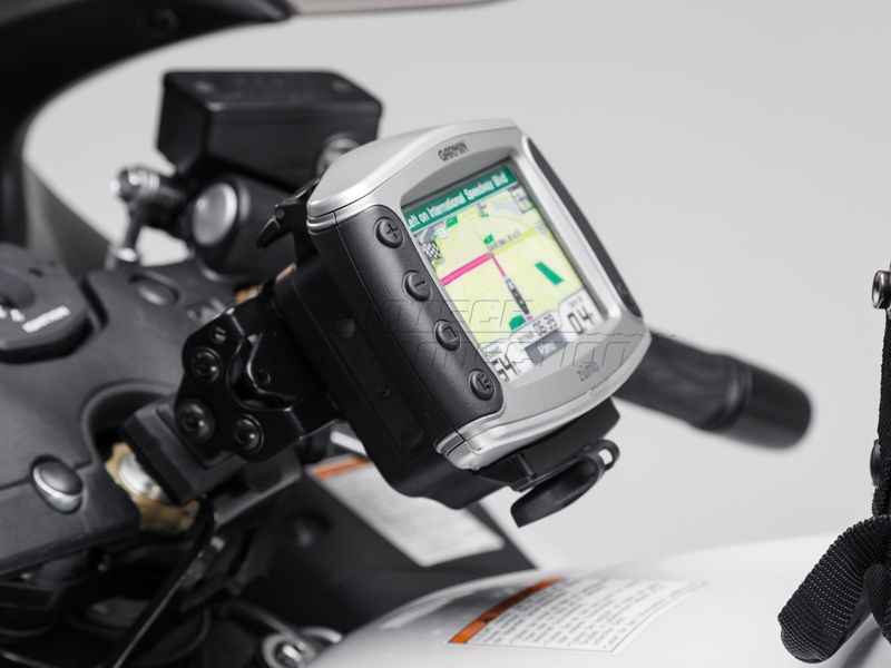 Držiak GPS Suzuki GSX1300R Hayabusa 99