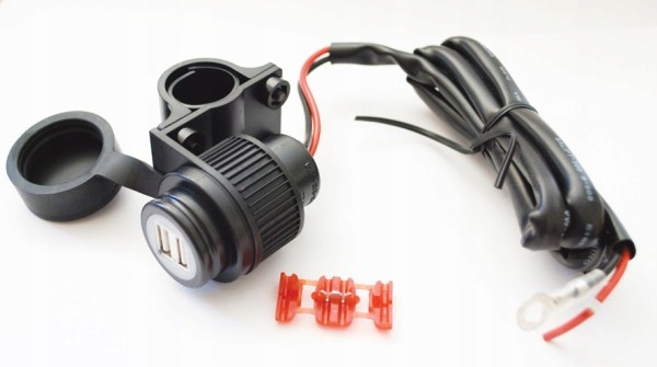 NACHMAN ZAPAĽOVACÍ ZÁSUVKA S DVOJMI USB ZÁSUVKAMI
