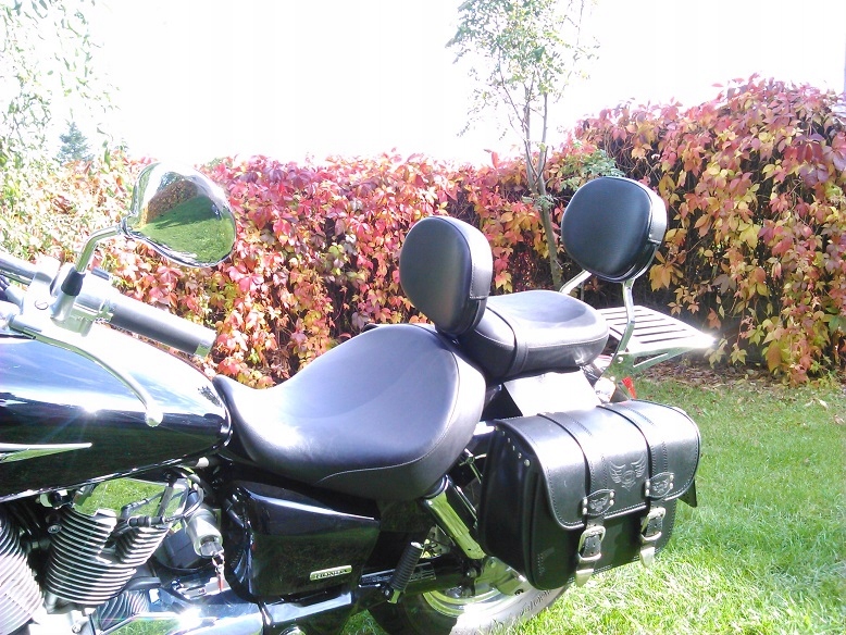 OPERAČNÁ OPIERKA HONDA SHADOW C4 VT750 AERO