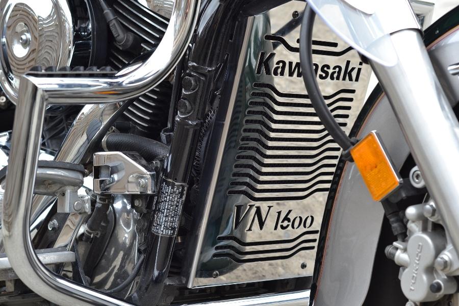 KRYT CHLADIČA KAWASAKI VULCAN 1600 VN 1600