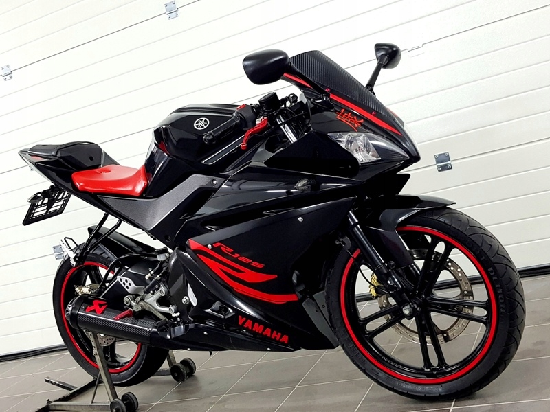 Kompletná sada samolepiek YAMAHA YZF R 125