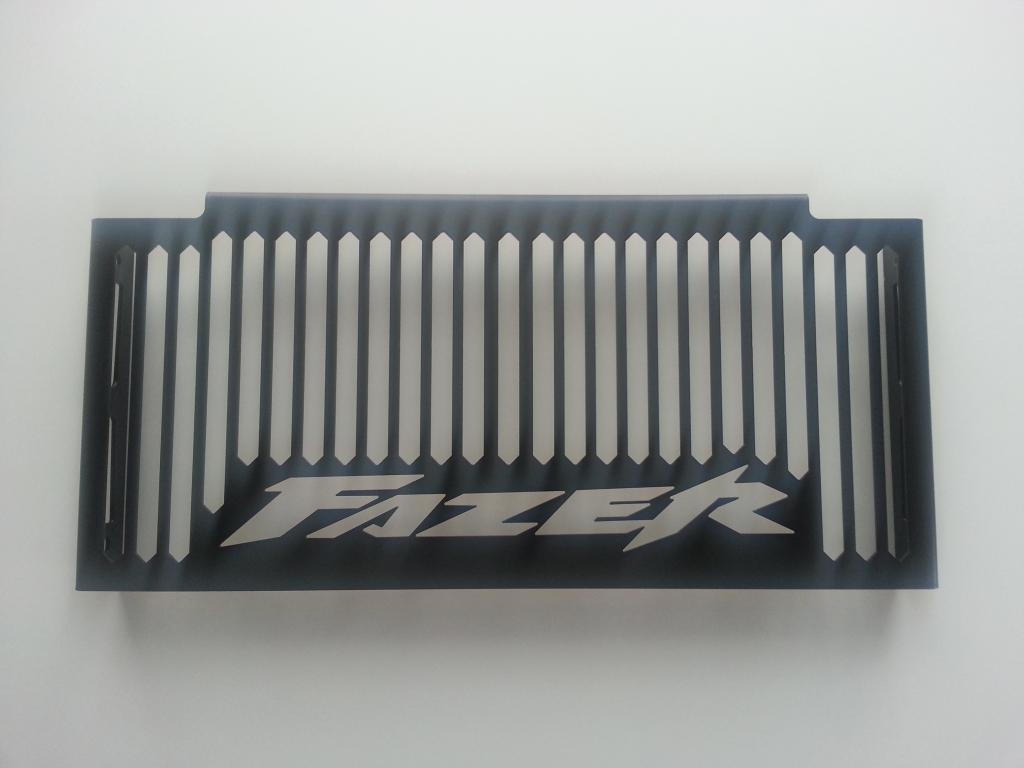 Kryt chladiča Yamaha Fazer FZ6