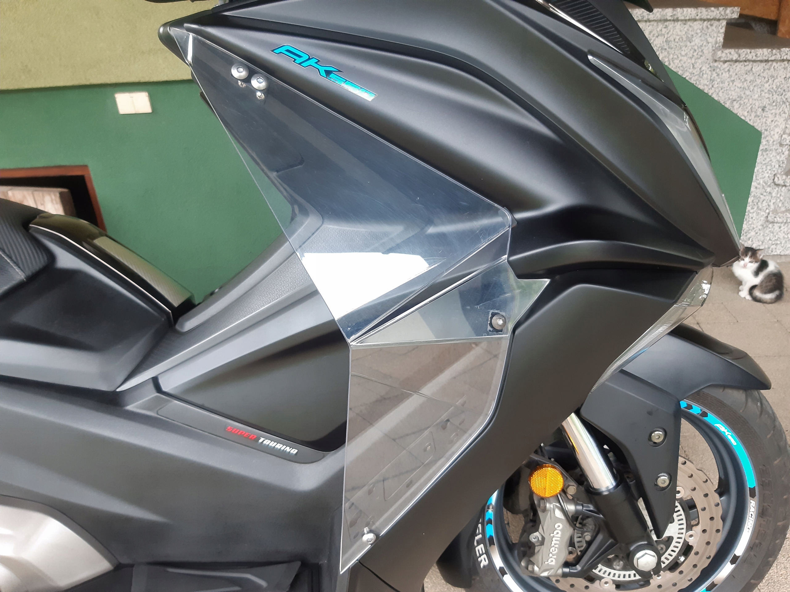 Chrániče nôh KYMCO AK 550
