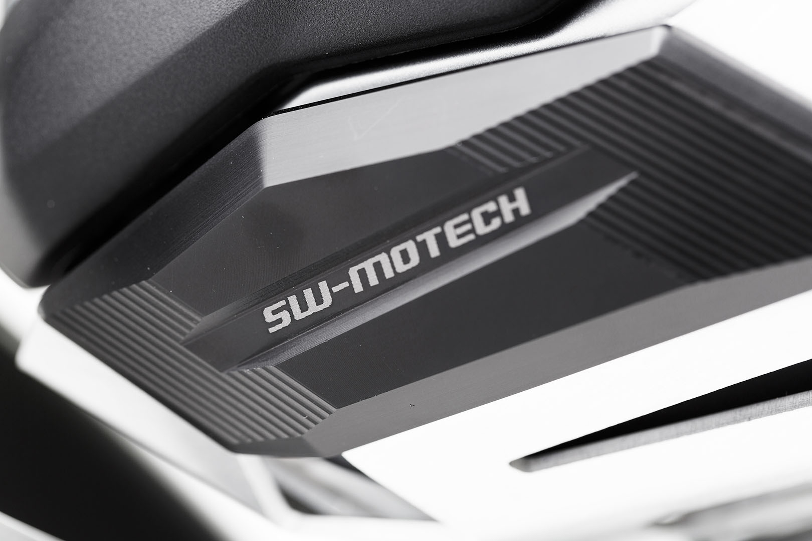 Krytka valca SW MOTECH BMW R 1200 GS LC