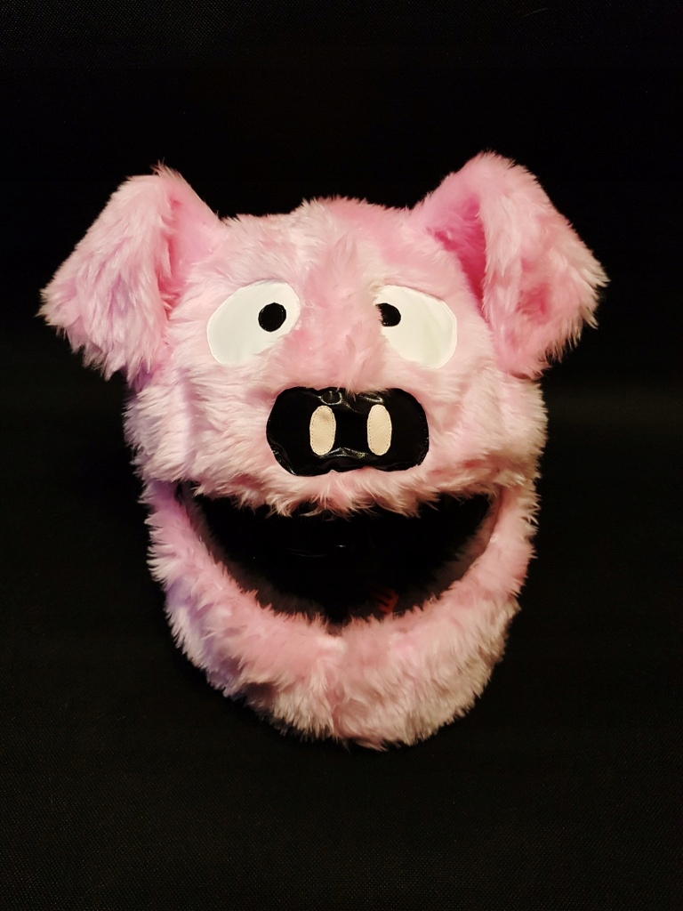 Ozdoba na prilbu Pink PIG Perfektné na darček