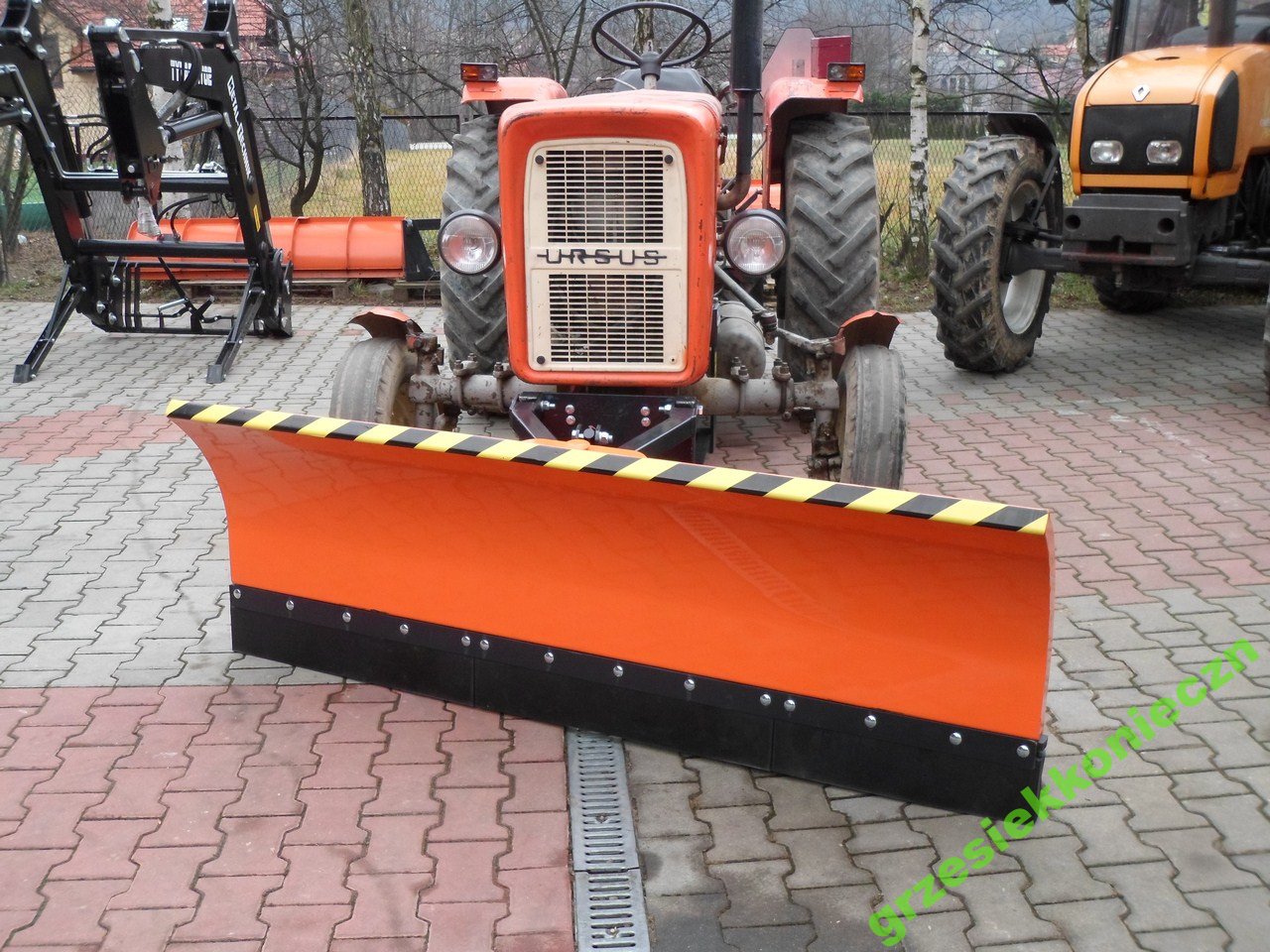 Sneh PLOW C 330 C 360.3P MF 255 235 2812 3512