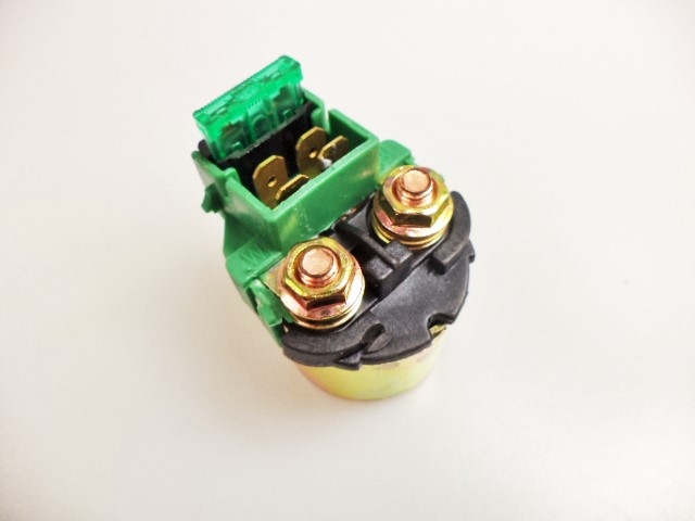 ŠTARTOVACIE RELÉ HONDA CB 1000 750 650 450