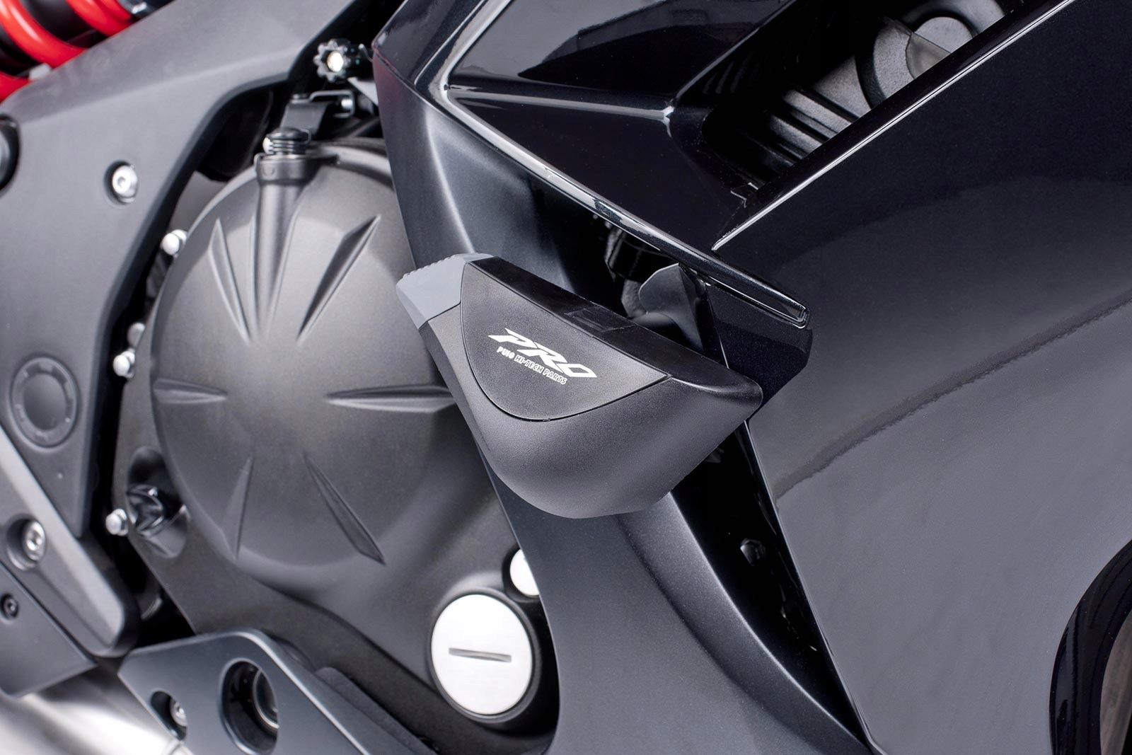 Padacie podložky PUIG 6068N PRO Kawasaki ER6F 12-16