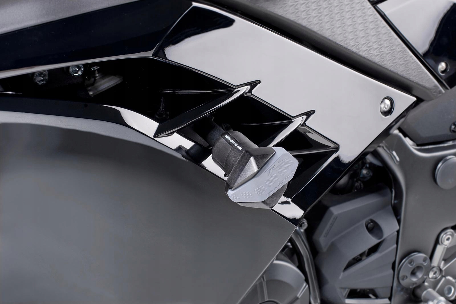 Padacie podložky PUIG 6562N Kawasaki Ninja 300R 13-17