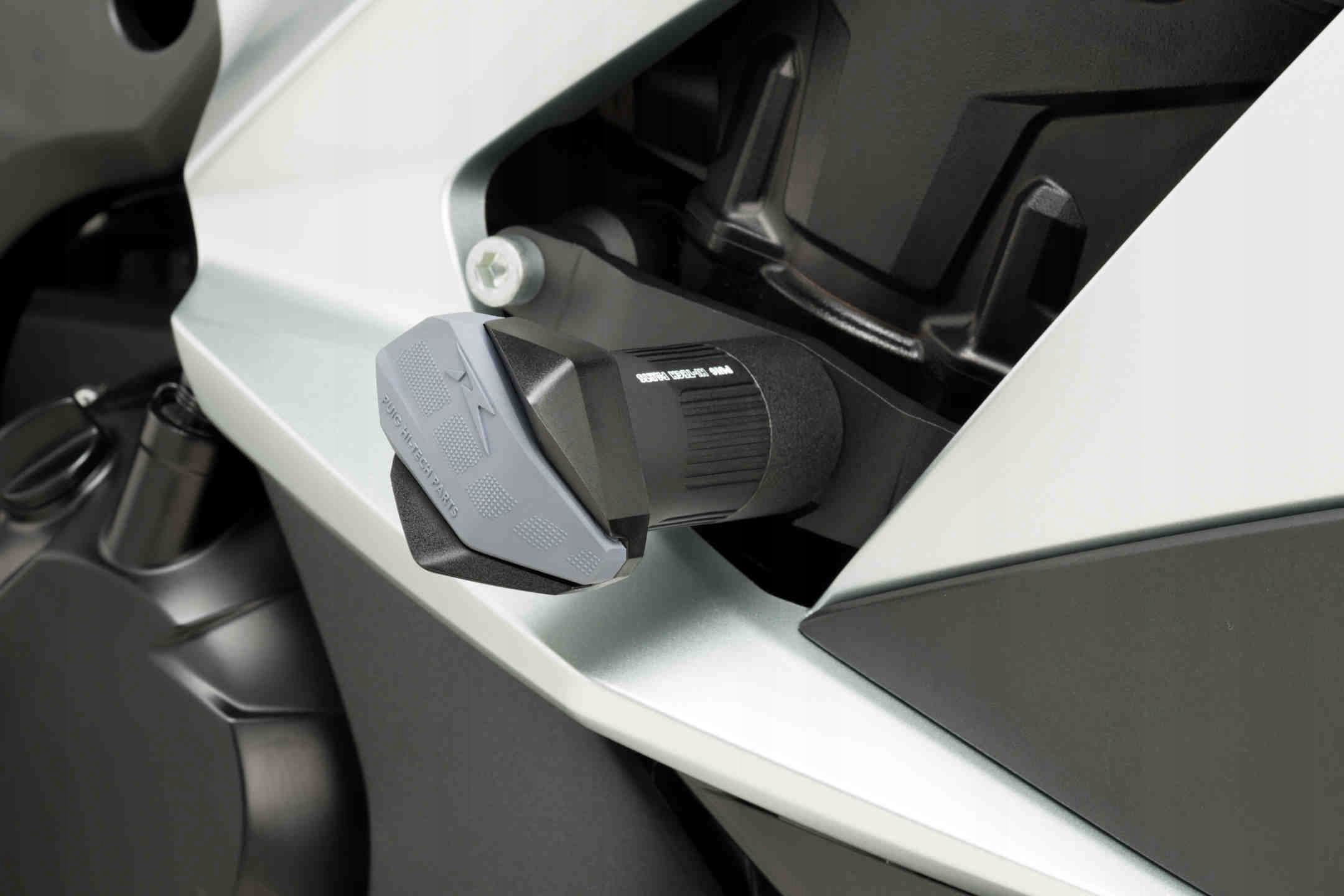 Padacie podložky PUIG 9399N Kawasaki Z1000SX 17-20
