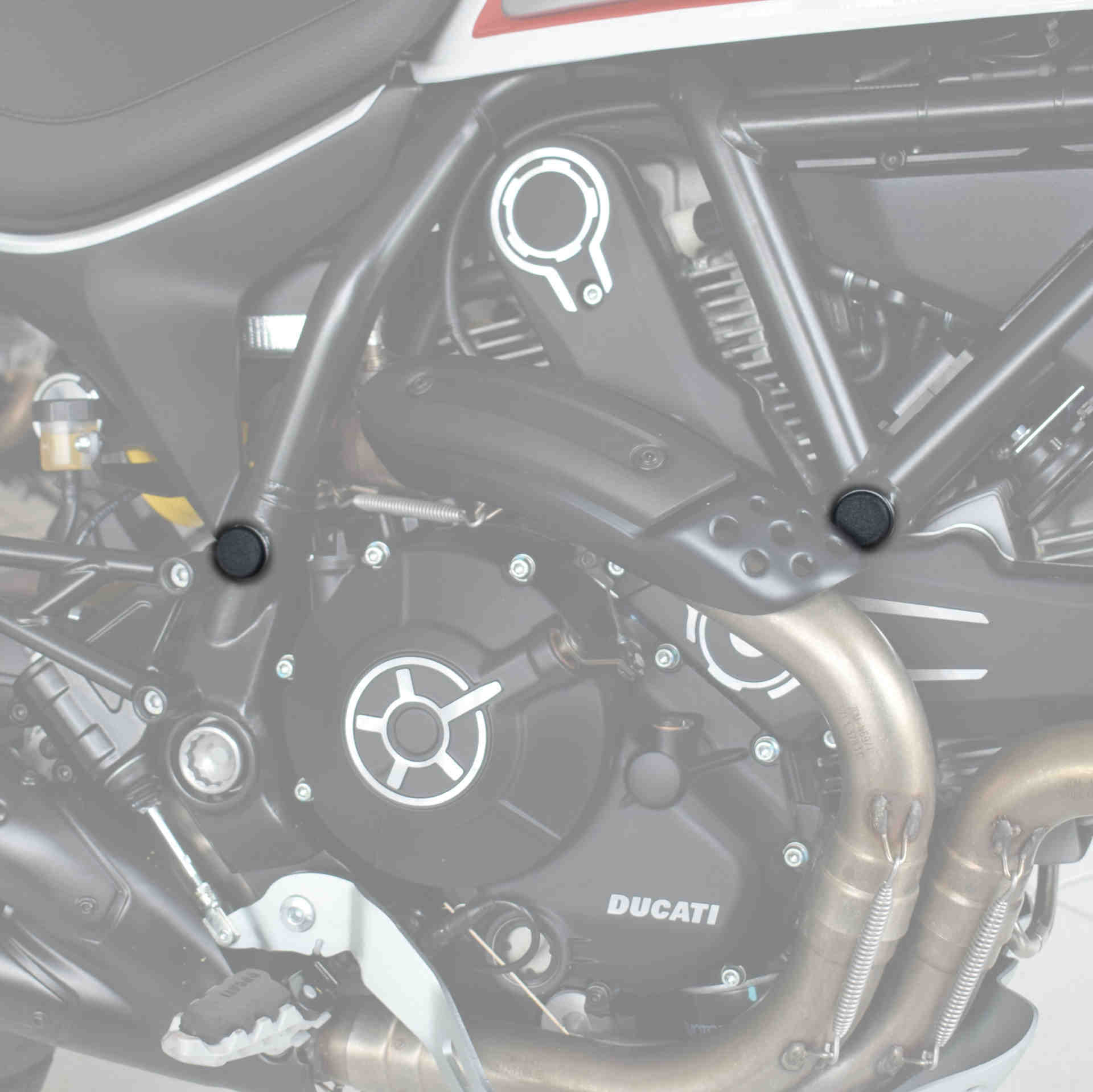 PUIG RÁM END CAP DUCATI MONSTER 797 / SCRAMBLER