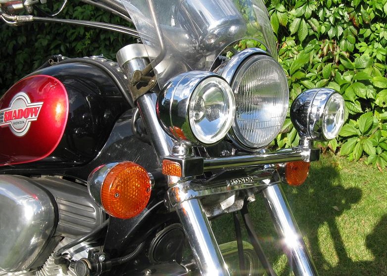 DRŽIAK SVETLOMETU HONDA VT600 VLX600 VT