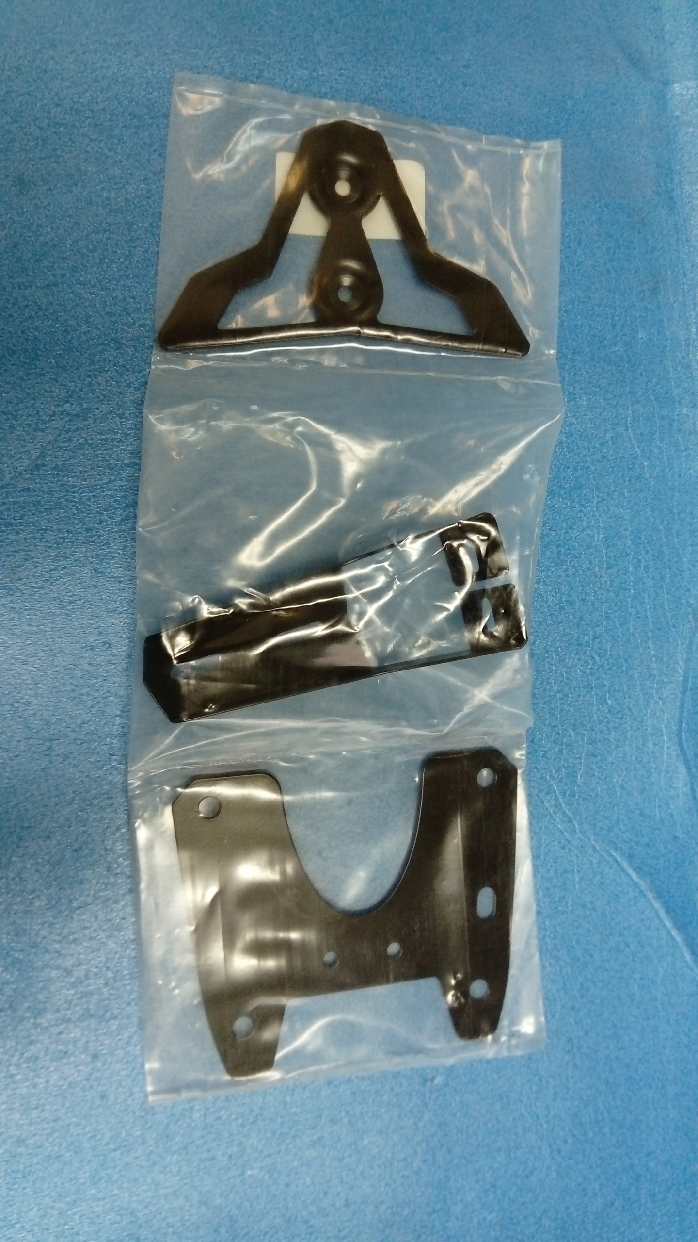 MONTÁŽ NA PANEL SUZUKI GSXR 600/750 K6