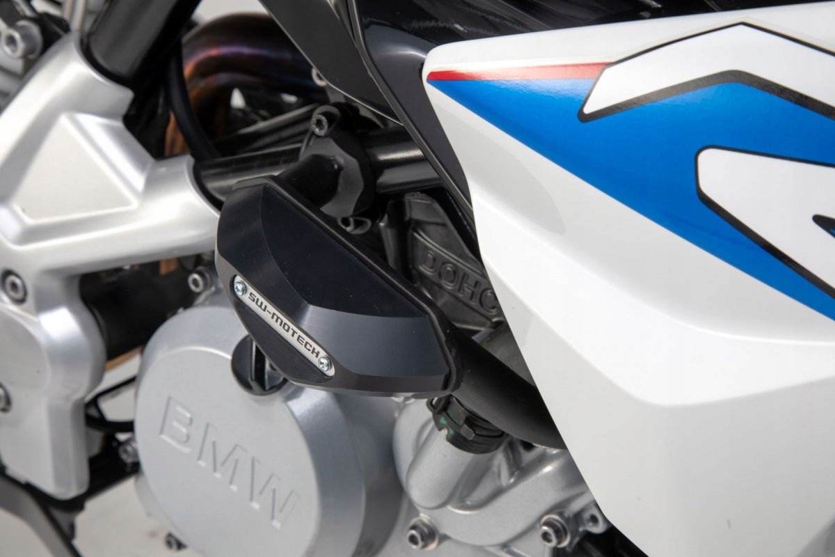 ZÁVITOVÉ PLATNICE SW-MOTECH BMW G 310 R (16-) ČIERNE