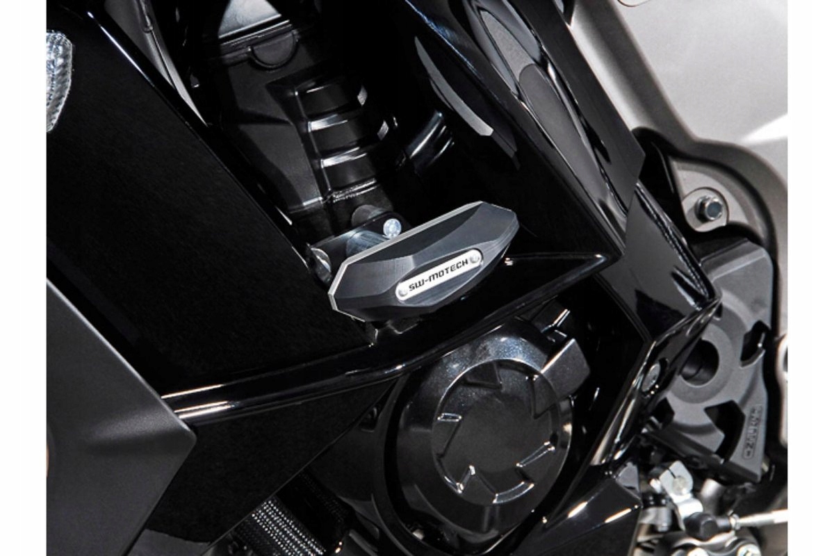 ZÁVITOVÉ PLATNICE SW-MOTECH KAWASAKI Z 1000 SX 11- ČIERNE