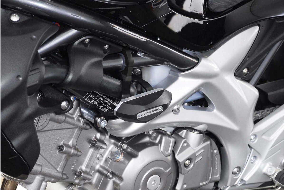 ZAVAZADLOVÉ DESTIČKY SW-MOTECH SUZUKI SFV650 GLADIUS (09-)