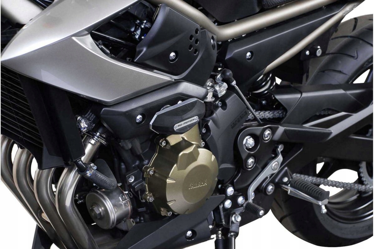 ZÁVITOVÉ NÁPLNE SW-MOTECH YAMAHA XJ6 (08-12) / XJ6 DIVERS