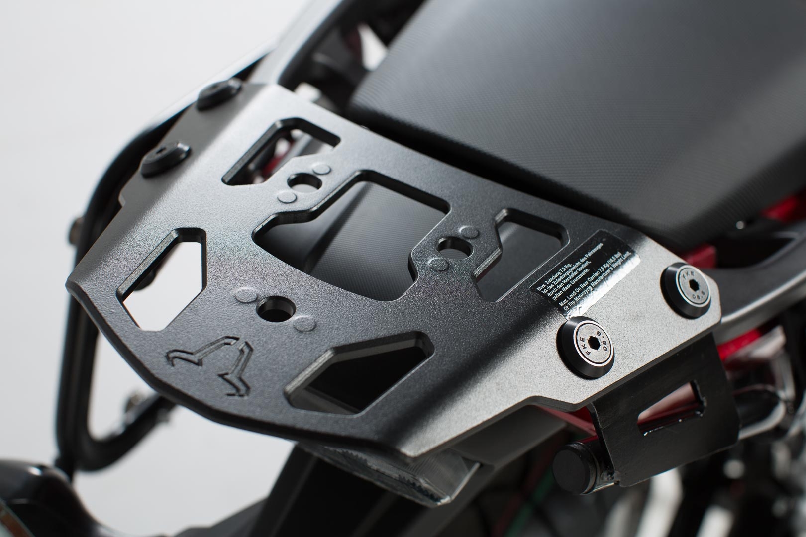 Nosič kufrov SW MOTECH ALU-RACK pre Honda NC750 X / XD 16-