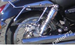 Podporuje veľký KAWASAKI Mean Streak VN 1600