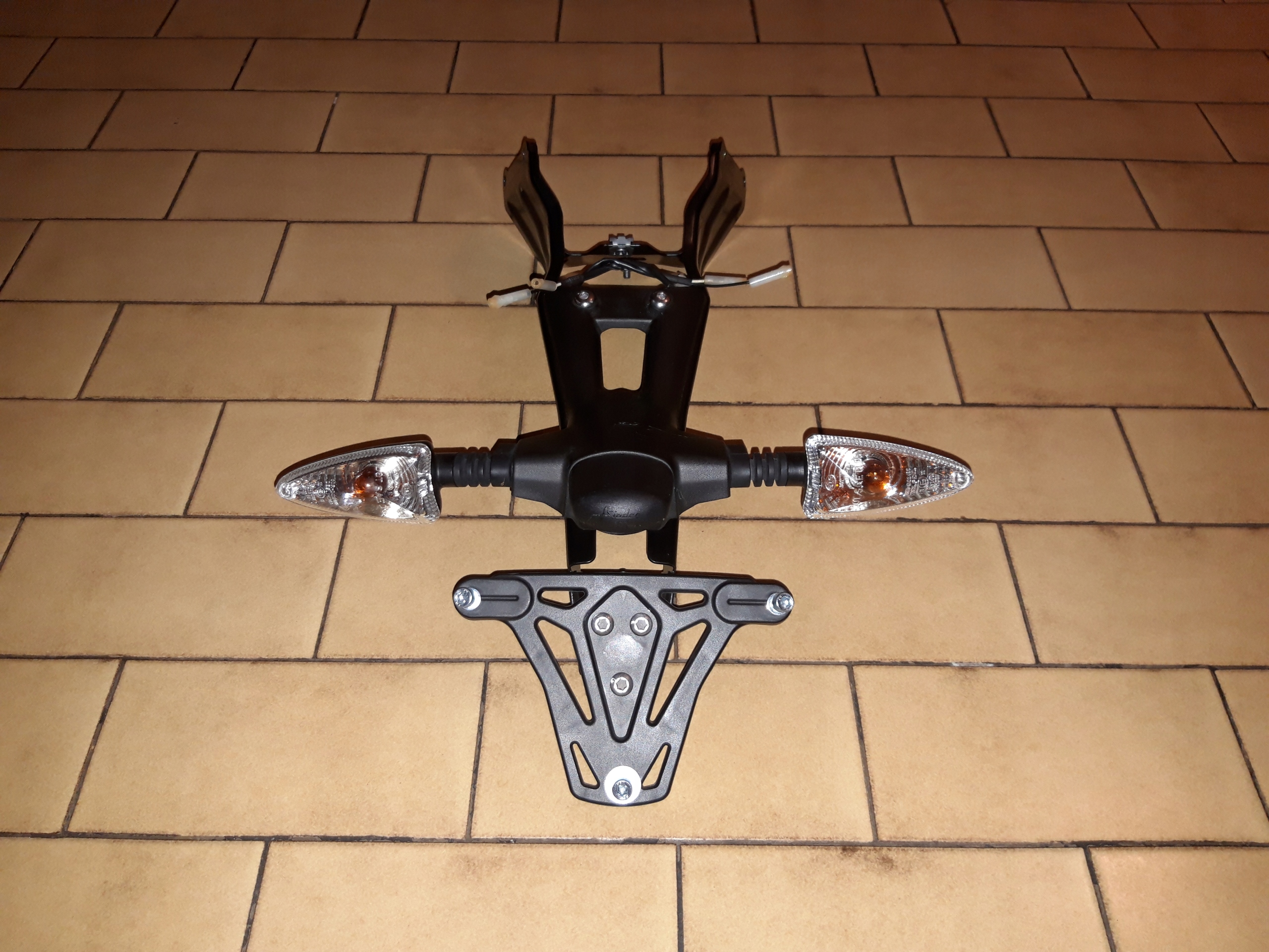 Držiak poľa Triumph Speed Triple 675 1050