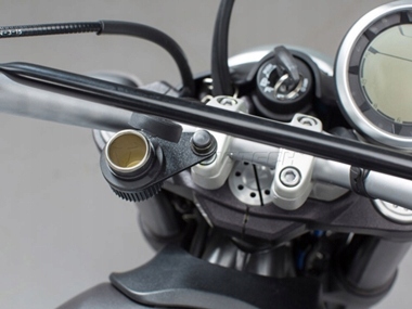 M8 SW-MOTECH ĽAHŠÍ DRŽIAK ZÁSUVKY