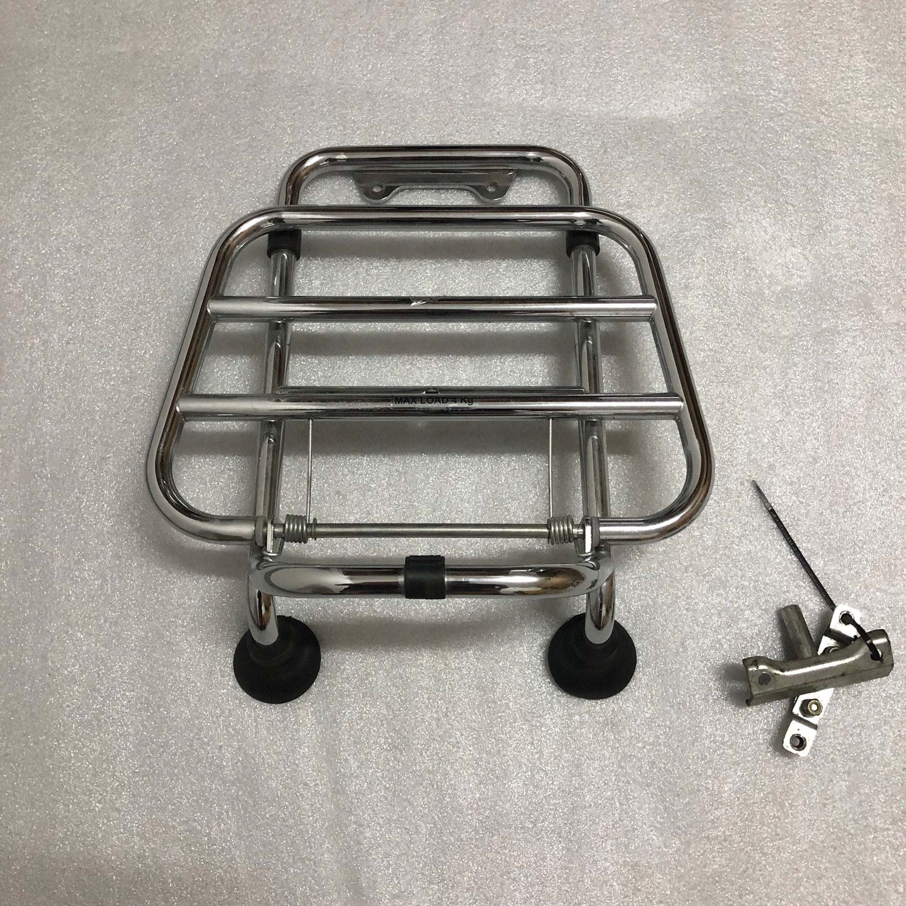 Predný nosič Vespa GTS Touring ORIGINÁL