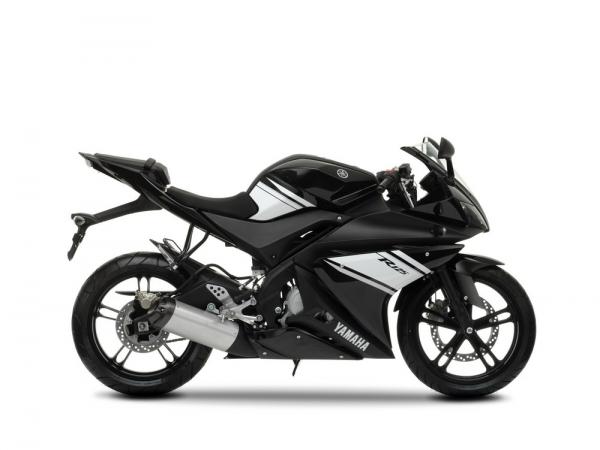 YAMAHA YZF R125 NÁlepky na dyhu 2009 čierne