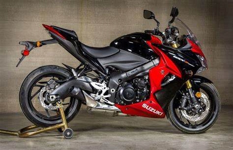 Nálepky FOOQS pre motocykel SUZUKI GSXS 1000 F 2018